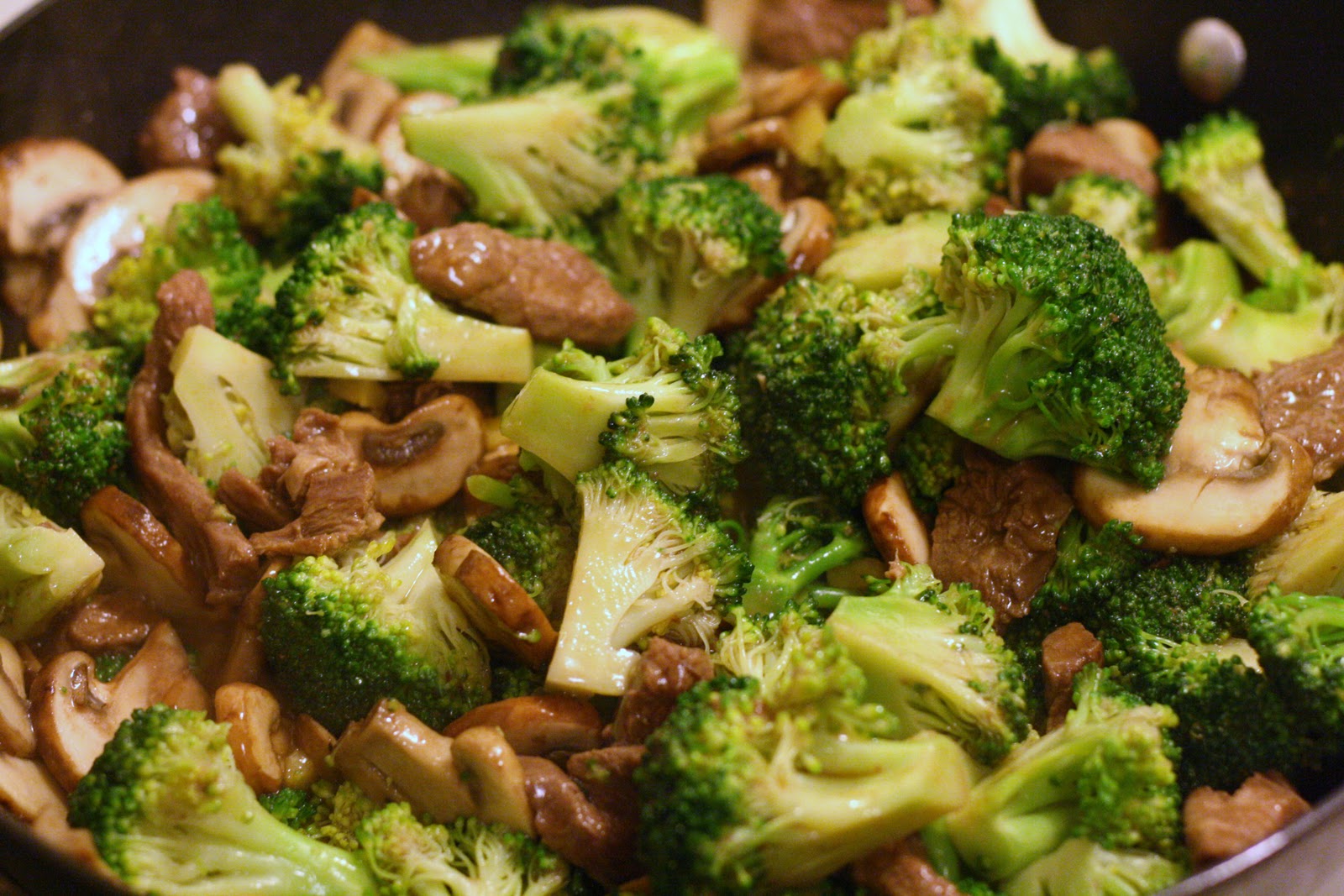 broccoli-mushroom-steamed-rice