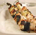 chicken-souvlaki-with-tzatziki-sauce